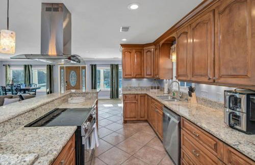 Pond View Retreat Spacious 3BR - Foto 2