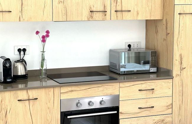 Bernina Suites -2min walk to Bernina Exp - Photo 18