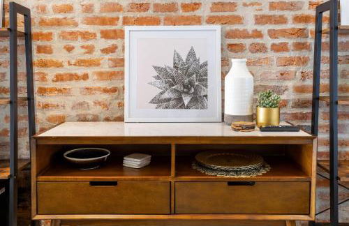 Charming 2BR Townhouse with Patio & Parking in DC - Foto 10