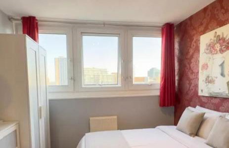 "HOME FROM HOME" - Next to Hilton - City Centre 2 Bedrooms Apartments with Kitchen - in Milton Street - Your own Apartment in Victoria Centre Shopping Centre - 24 Hours Access - Parking Cars or Vans from Five Pounds a Day - Sunday 1pm Check-out - Foto 11