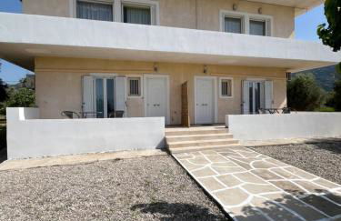 Nafpaktos PebBle Apartments in Marathias - Foto 7