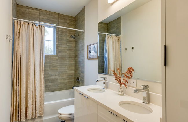 The Stage by Avantstay Chic 4bdr w Covered Balcony Modern Newly Built - Photo 27