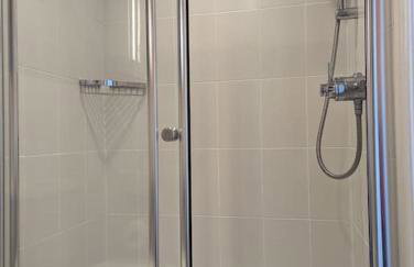 Cartref Guesthouse - Room 2 Ensuite - Foto 8