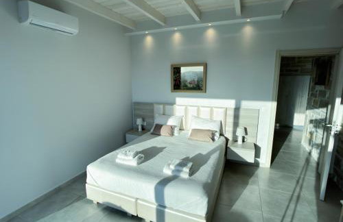 Paleokastro Villas with Private Heated Pool, Top Views - Next To Center - Top WiFi - Foto 47