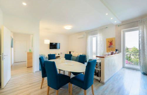 Sweet Panoramic Apartment - Photo 12