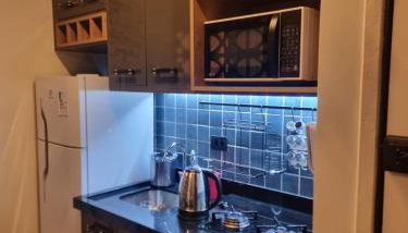 Apto completo, totalmente equipado, com um quarto - sem garagem - não são permitidas visitas - Foto 4