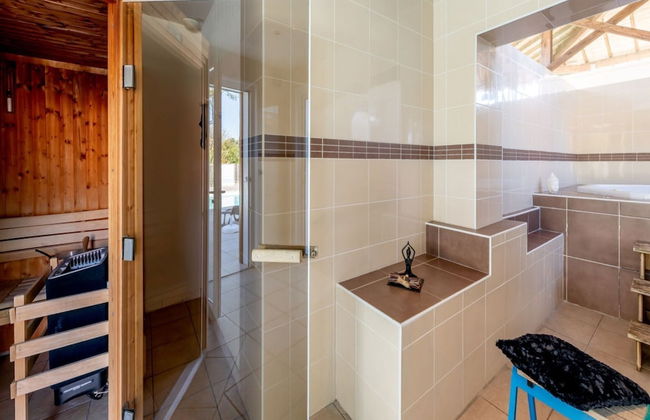 House by Lake Biscarrosse With Terrace - Photo 22