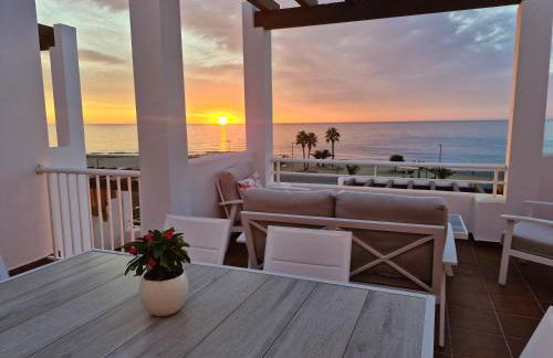 Ático Mojacar Playa 1ª Linea - Piscina abierta todo el año, Wifi, Garaje, Golf cerca - Foto 1