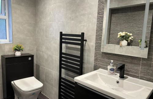 Rochester Apartment-sleeps 4-free Parking - Foto 33