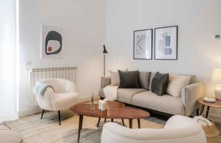 Avenida de San Luis 25, Design and comfort in the true style of Madrid, Book your getaway now! - Foto 35