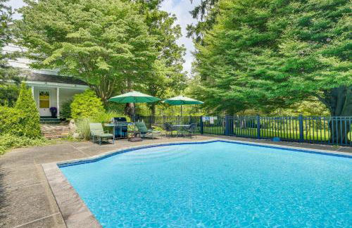 Serene Holmes Cottage Near Lakes and Trails! - Foto 18