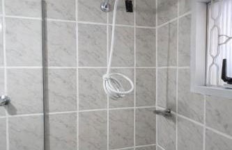 Casa p 11 pessoas com garagem para 3 carros prox Parque do Sabia, Arena Sabiazinho, Ufu, Madrecor - Foto 30