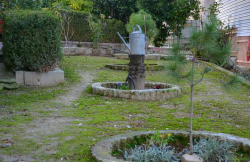 Georgia's Village House - Foto 33