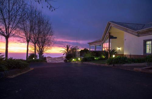 Designed Villa Palheiro Village by Holiday Rental Madeira - Foto 54