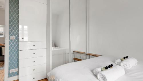 Parenthese parisienne sous les toits - Luxembourg - Foto 2