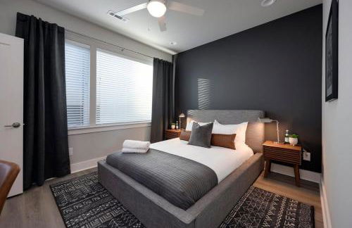 New Lux Townhome 6 mins to DT Rooftop Sleeps 12 - Foto 31