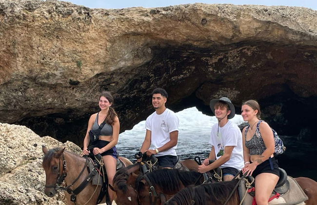 Paseo a caballo por la playa de Wariruri - Foto 8