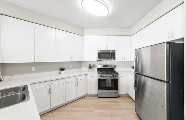 Designer Apt With Jacuzzi Sky Lounge Gym Access - Foto 10