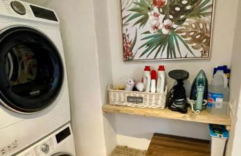 Private Stone Cottage with Starlink & Lake View - Foto 36