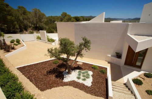 Serene Escape: Seaside Villa in Ibiza, 1001 - Foto 57