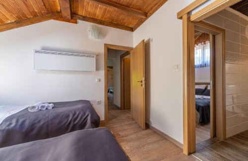 Mountain Escape house with indoor pool - Foto 46