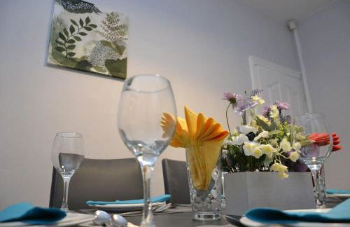 Salisbury - New 3br home, wifi, parking, sleeps 6, near Liverpool city centre - Foto 48