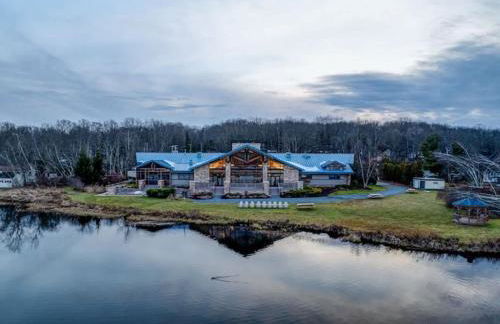 Hot Tub Game Room Firepit Arrowhead Family - Foto 75