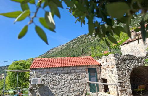 Cottage Melita the Apartment for Animal Lovers - Foto 1