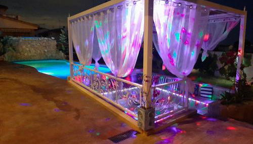 Large bright villa for 12 people and 3 dogs with supplement - Foto 2