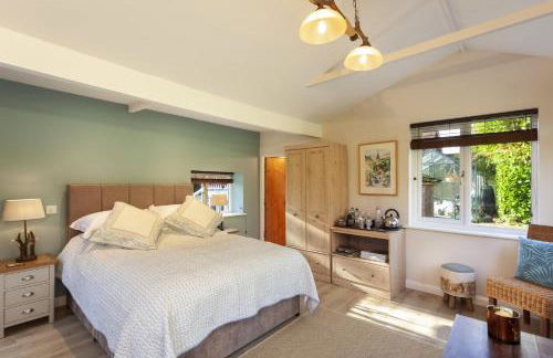 The Garden Studio Woodcombe - Photo 2