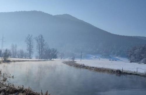 V's place - wooden house with heated pool and outdoor sauna - Foto 59