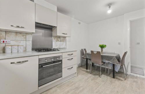 Modern 4 Bedroom Detached House 66CL - Foto 19