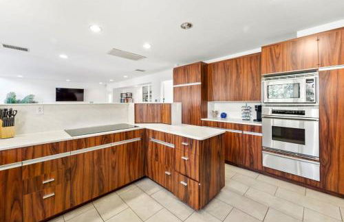 Luxury La Jolla Villa Ocean Views & Private Pool - Photo 11