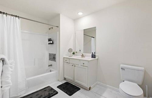 Family & Traveler Haven - NYC & NWK w/free parking - Photo 14