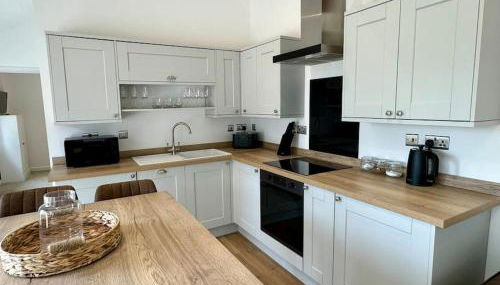 Apple Store- Countryside Apartment - Photo 3, stove, dishwasher, pet friendly, toaster