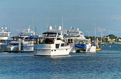 Beautiful Home - Oasis Backyard with Heat Pool - Foto 50