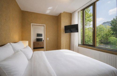 The Suite Hotel Garden - Photo 31