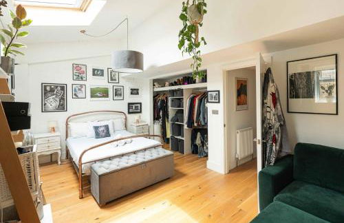 Stylish 3BD Home - Great Location - Foto 6