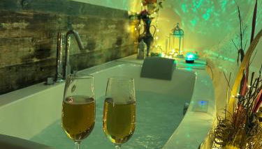 Relais Marmore con Jacuzzi per due persone - Photo 1