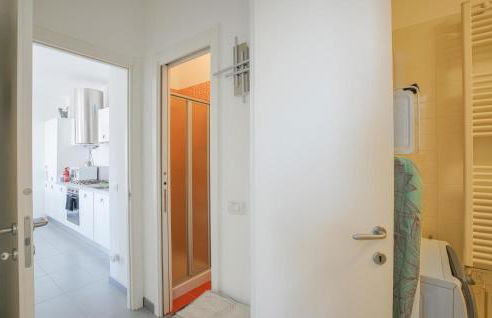 Stunning Home In Magliolo With Sauna - Photo 30