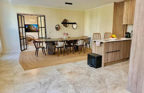 Sanierte 5 Zimmer Luxus Standard Apartment auf 350qm - Foto 11