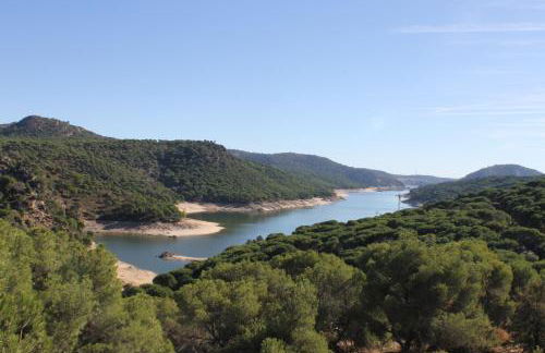 Casa rural Lakeland con vistas al Pantano de San Juan - Foto 25