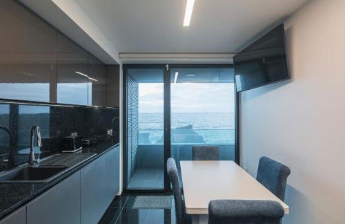 SeaLux Apartment (Seaside) - Photo 22