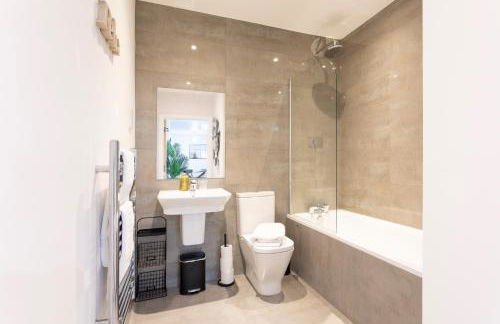 1 Bed Apartment - Redhill Central, Surrey, Gatwick #4 - Foto 6