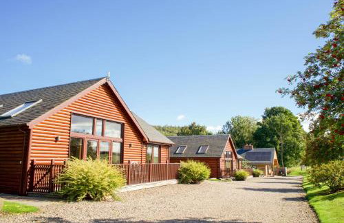 Apple Tree Lodge - Photo 1