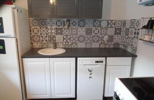 le 2 bers duplex moderne 90 m2 salle de bains rénové et linge inclu - Foto 10