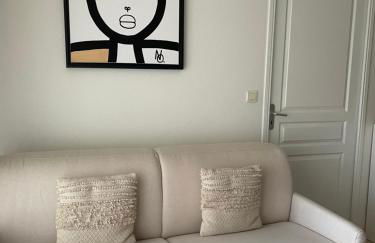 Escapade Uzétienne Cœur de ville et Parking - Foto 5