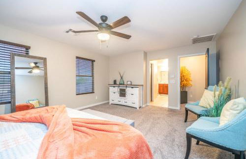 Pool and Patio Family-Friendly Goodyear Home! - Foto 21