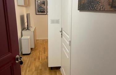 Beau studio cosy entre Paris et Disneyland - Foto 8