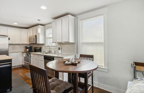 East Nashville Sweetie Near to Downtown 2 Bed 2 Bath with Fenced Yard 30 or more Days by SkyRun Nashville - Foto 30